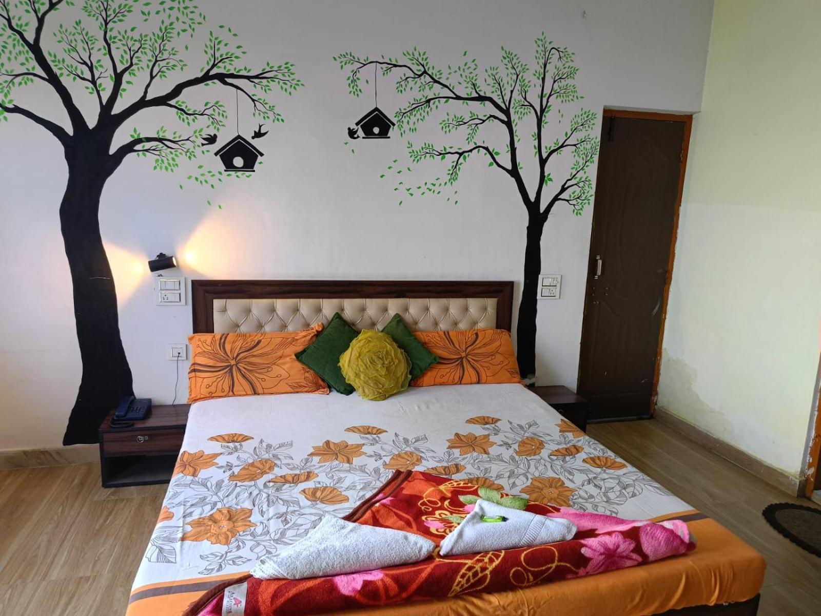 Joshi Holiday Home Stay 랜즈다운 외부 사진