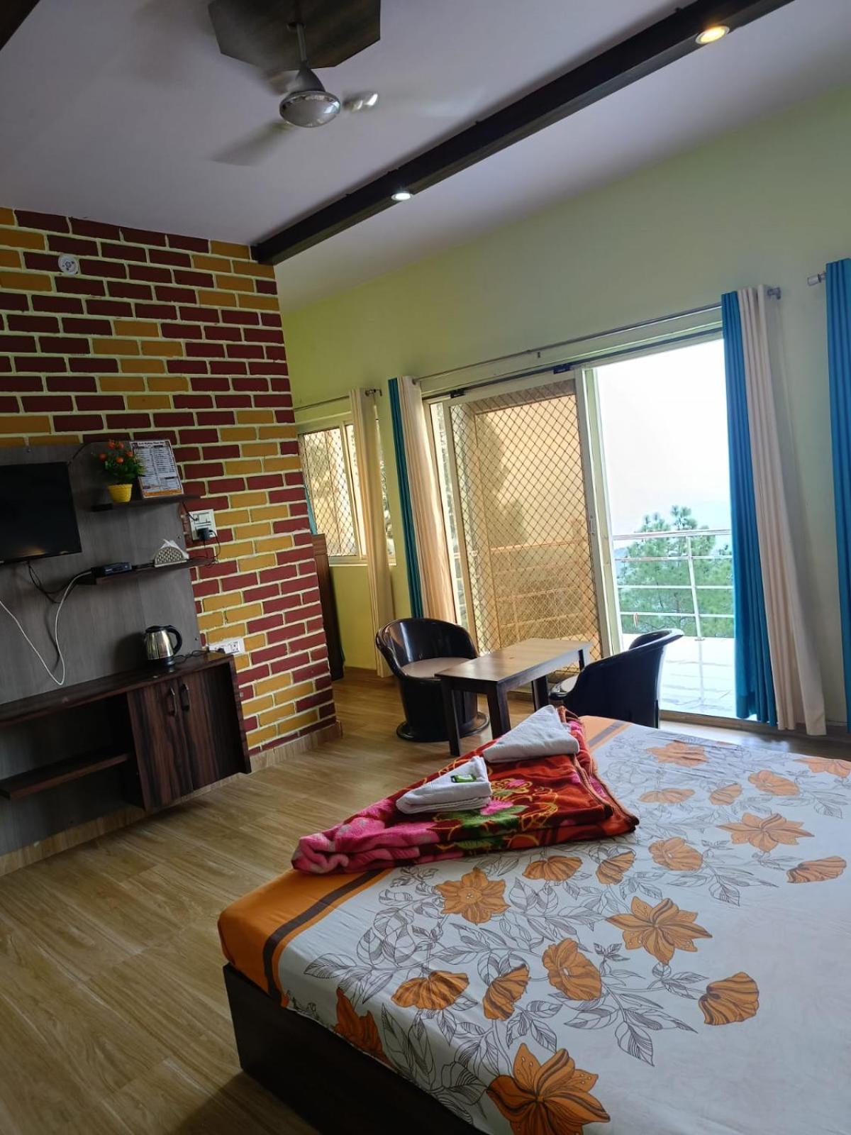 Joshi Holiday Home Stay 랜즈다운 외부 사진