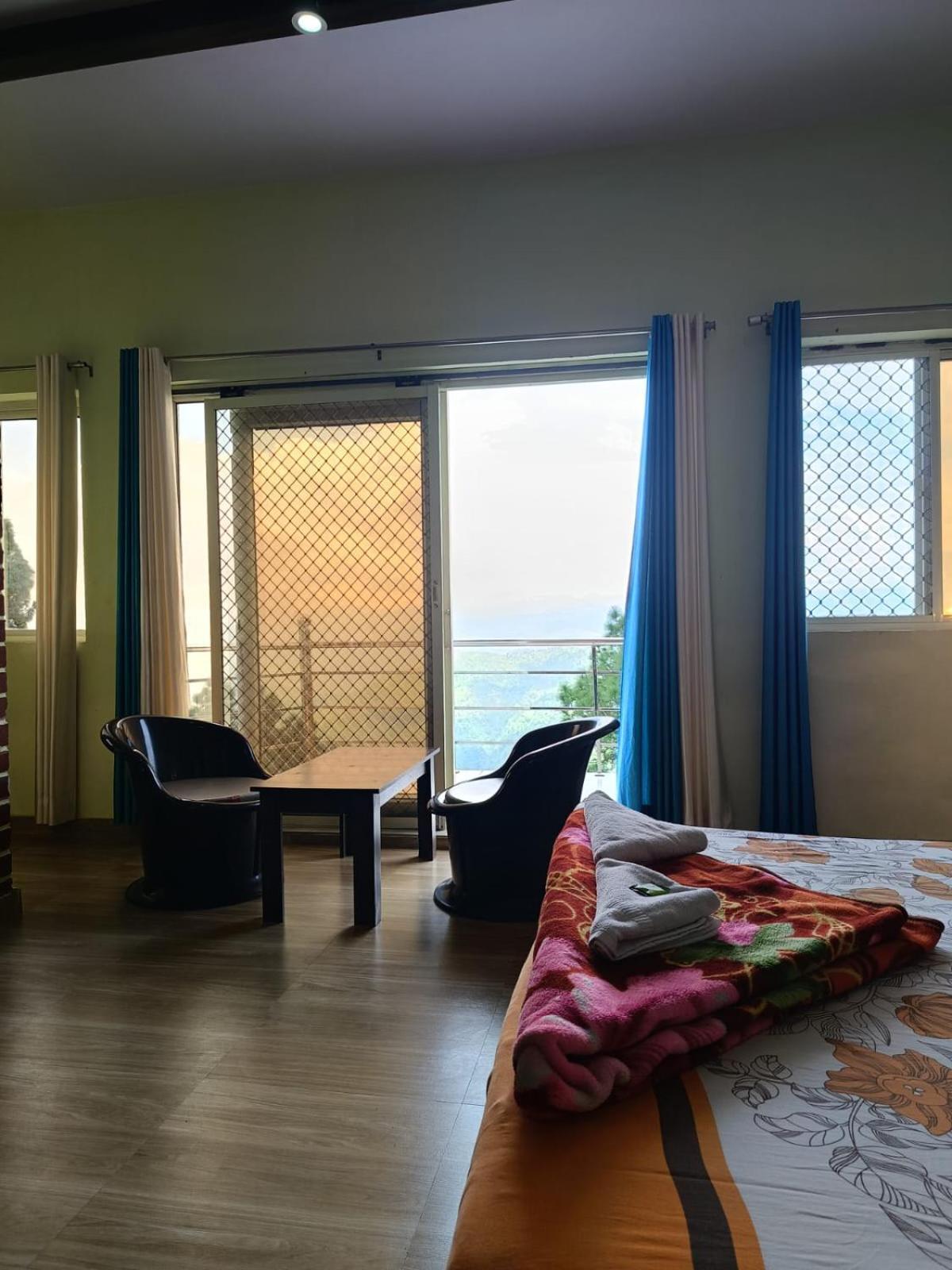 Joshi Holiday Home Stay 랜즈다운 외부 사진